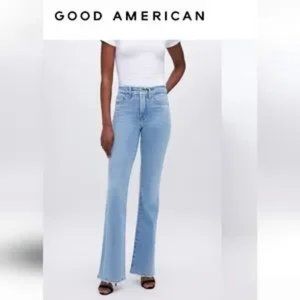 GOOD CLASSIC BOOTCUT JEANS Size: 8/29